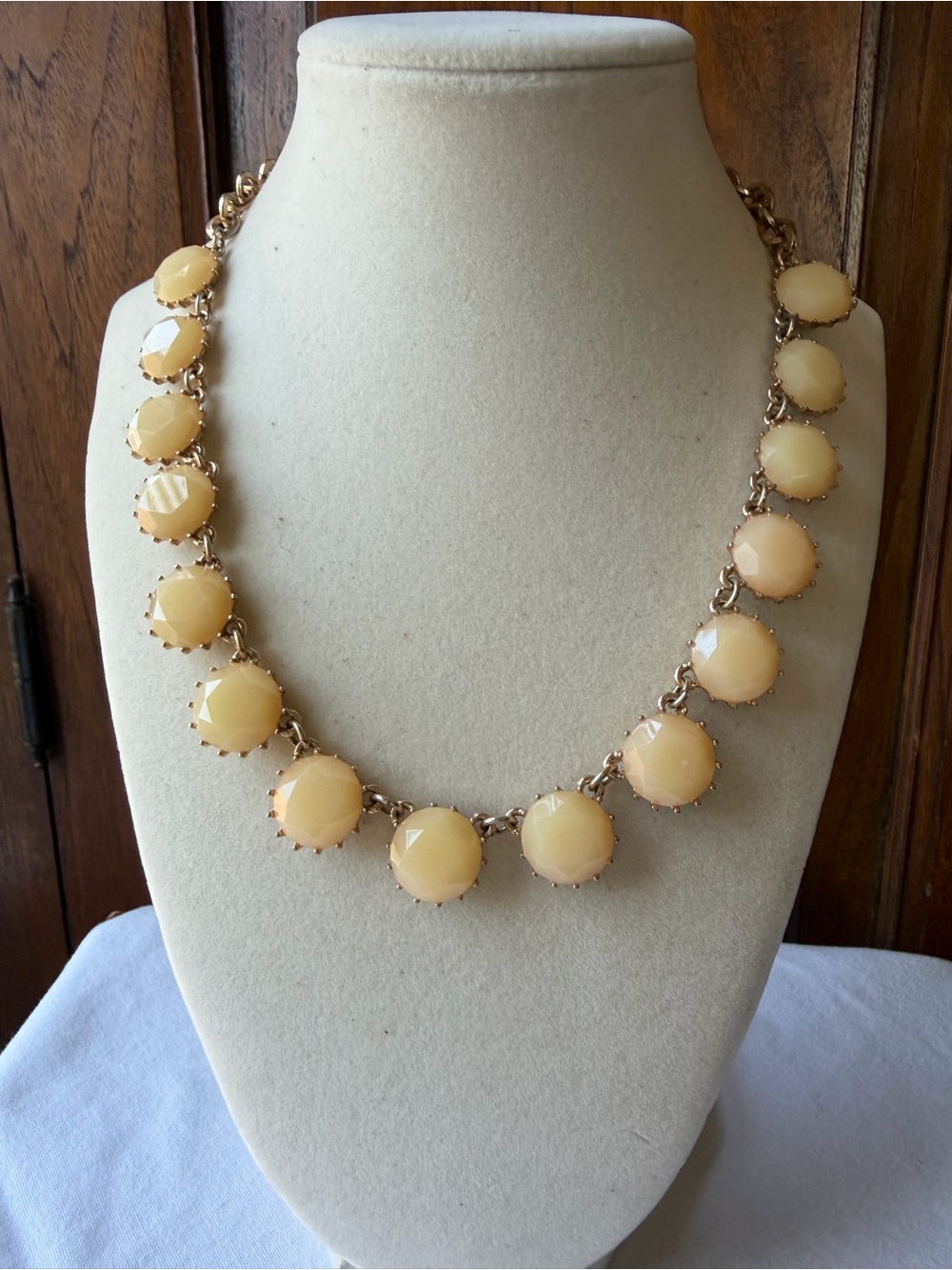 Vintage Style Cream Faceted Statement Necklace Gold Tone Buttercream Bib
